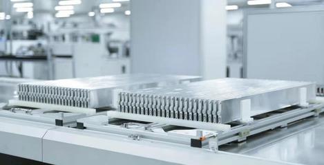 小米汽车电池方案解析 比亚迪与宁德时代双线布局背后的网络工程思维